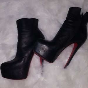 Christian Louboutin Daffodils Booties